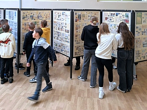 Pokaz w szkole w Piaskach