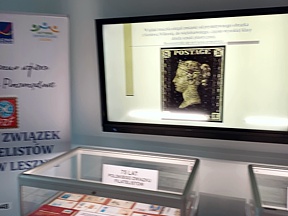 Pokazy filatelistyczne z okazji dwóch rocznic