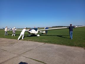 Poczta Specjalna szybowcowa 3.09.2022 r. w Lesznie